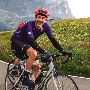 Le Cure Curista Profile - Matt Hill