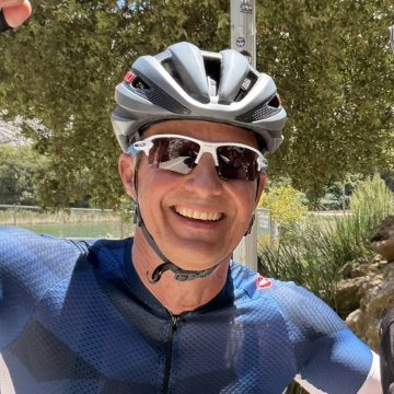 Le Cure Curista Profile - John Bradley
